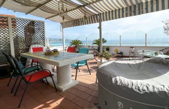 Zu verkaufen Penthouse Meer Sanremo Liguria